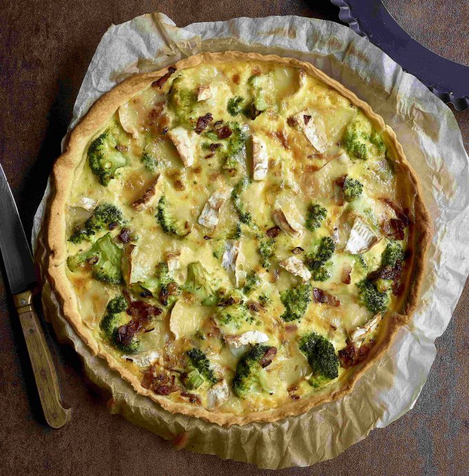 Quiche met Bouquet des Moines, broccoli en pancetta