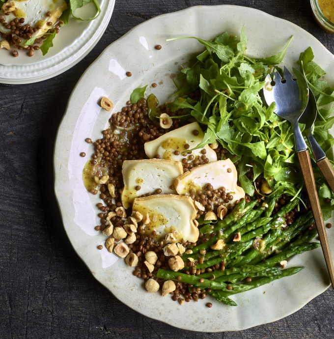 Salade de lentilles et d’asperges au Herve