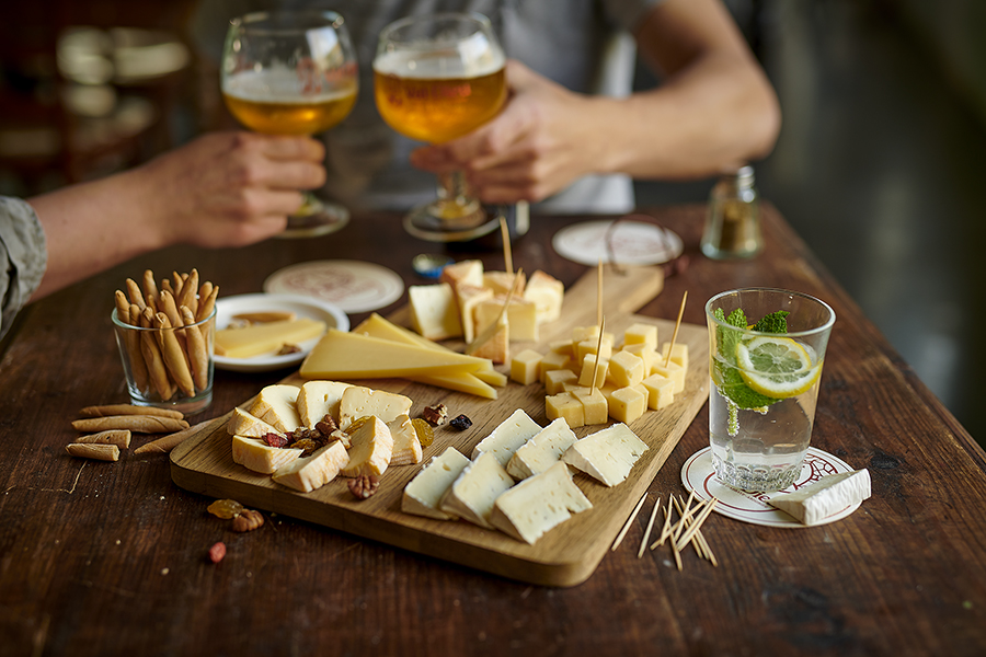 Onze perfecte bier- en kaascombinaties voor een geslaagd aperitief